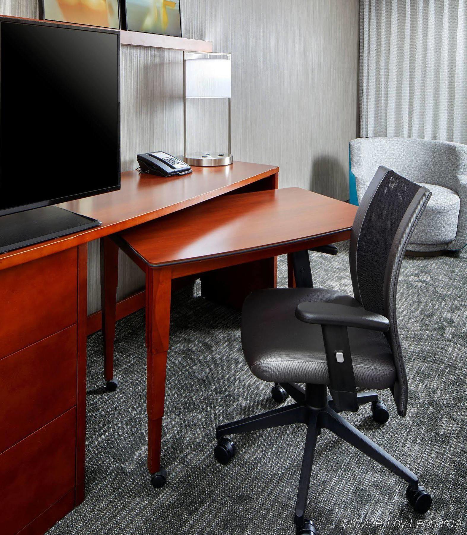 Courtyard By Marriott Six Flags At The Rim San Antonio