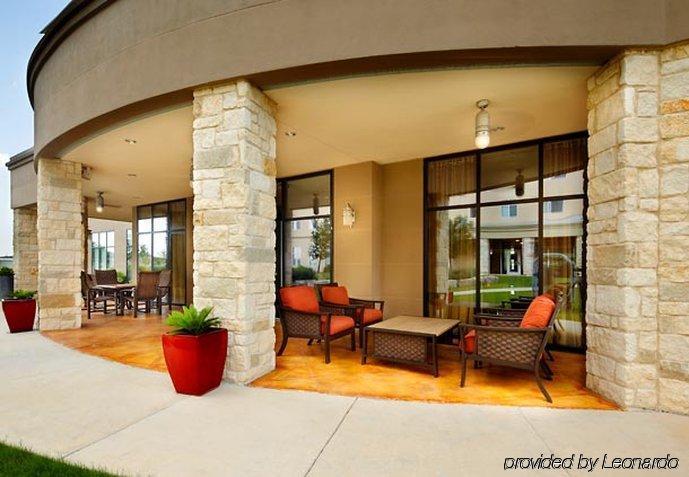 Courtyard By Marriott Six Flags At The Rim Hotel